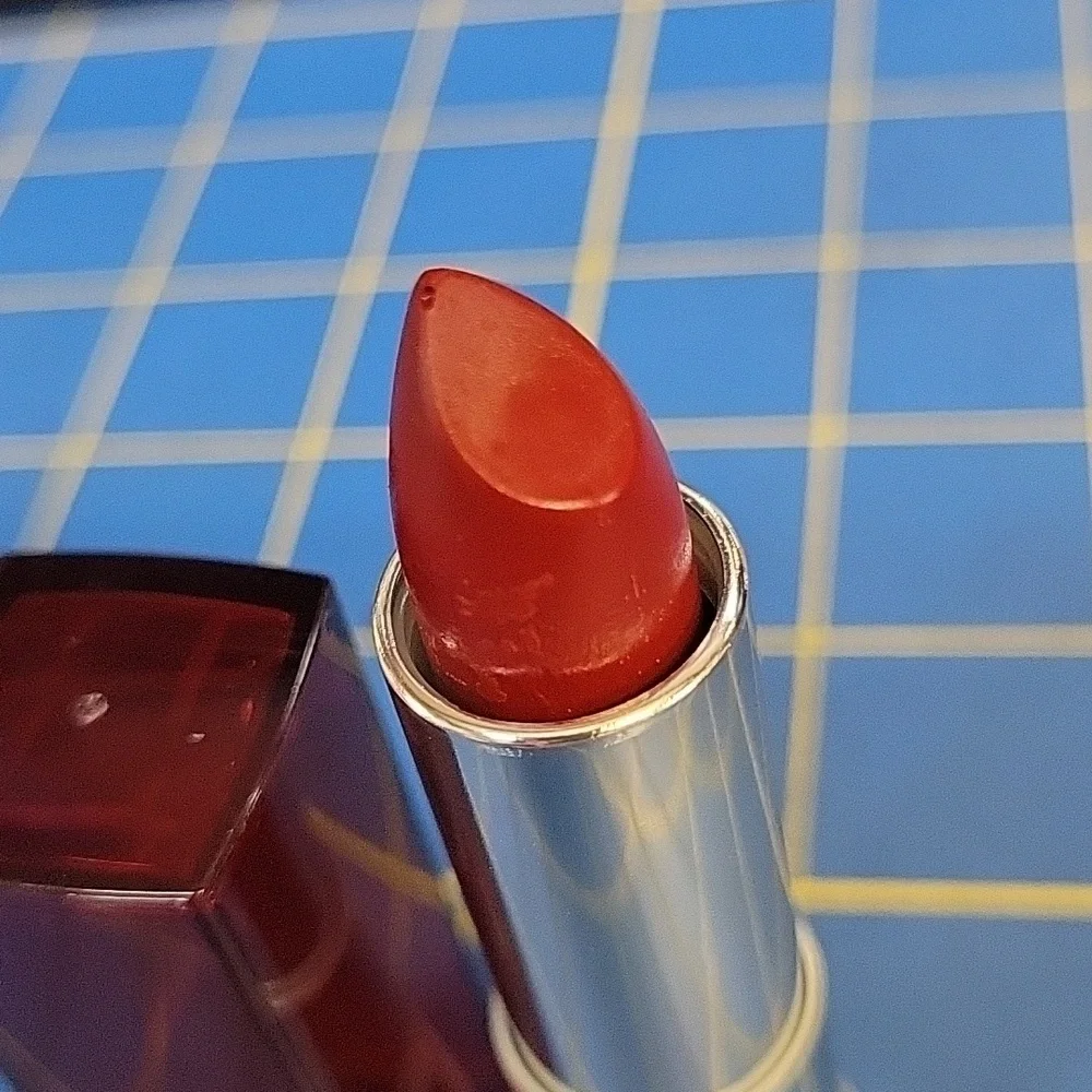 Maybelline 311 Crimson Race Lipstick 4.2g New Tube